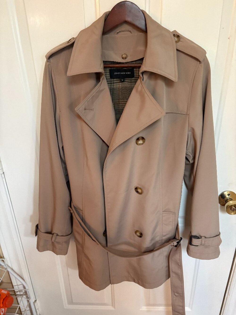 Jones New York Classic Beige Mini Trench Coat Size 12 Plaid Lining